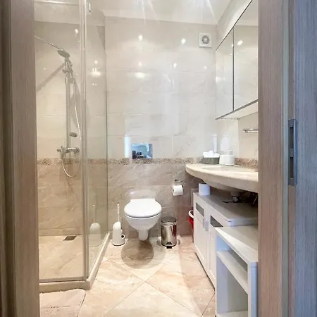 South Bay Nk Apartment *